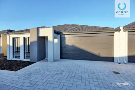 16b Wellington St, Queens Park, WA 6107