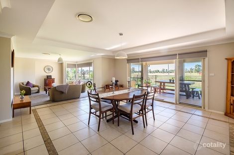 Property photo of 28 The Grange Hillvue NSW 2340