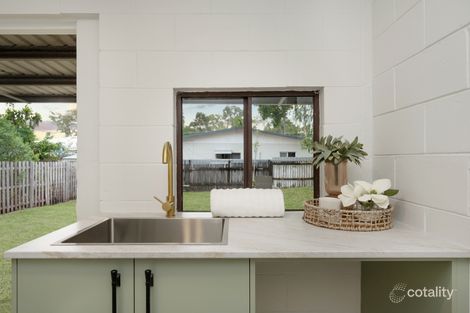 Property photo of 11 Saunders Beach Road Saunders Beach QLD 4818