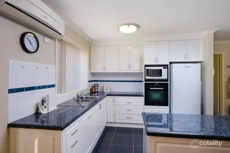 Property photo of 512 Webb Street Lavington NSW 2641