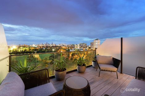 Property photo of 705/157 Fitzroy Street St Kilda VIC 3182