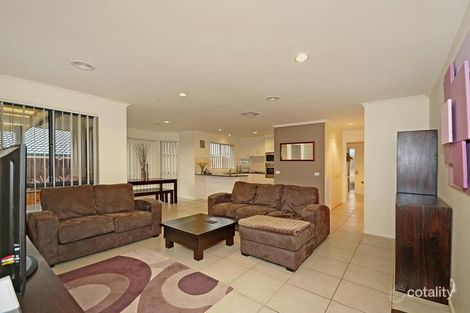 Property photo of 9 Betty Maloney Crescent Banks ACT 2906