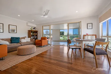 27 SAVANNAH CT, BLI BLI, QLD 4560