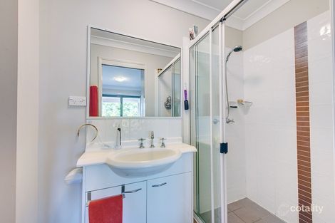 Property photo of 29/4-8 Omeo Street Macgregor QLD 4109