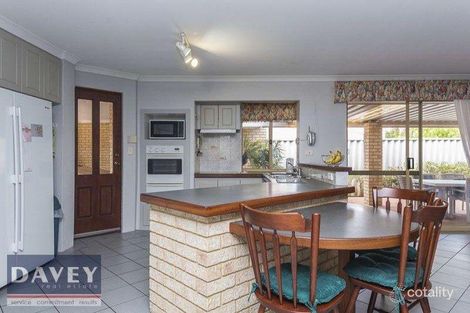 Property photo of 20 Chadlington Drive Padbury WA 6025