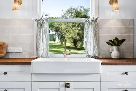 Property photo of 74 Camphor Road Pinbarren QLD 4568