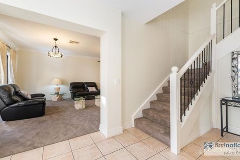 Property photo of 2 Defelice Place Mooroolbark VIC 3138