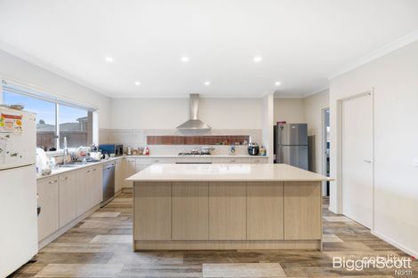 Property photo of 40 Arum Walk Mernda VIC 3754