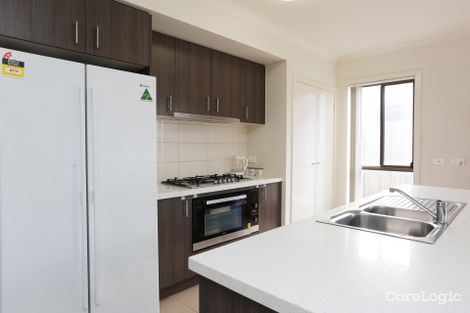 Property photo of 14 Hiddick Road Point Cook VIC 3030