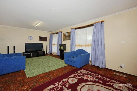 Property photo of 18 Vincent Avenue St Albans VIC 3021