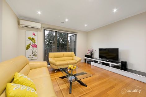 Property photo of 2/29 Yarrinup Avenue Chadstone VIC 3148