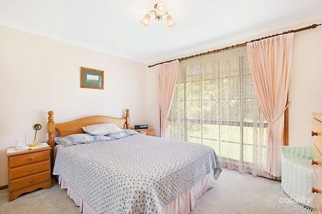 Property photo of 4 Fairburn Close Jewells NSW 2280