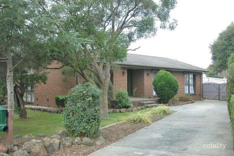 Property photo of 4 Leanne Court Cranbourne VIC 3977