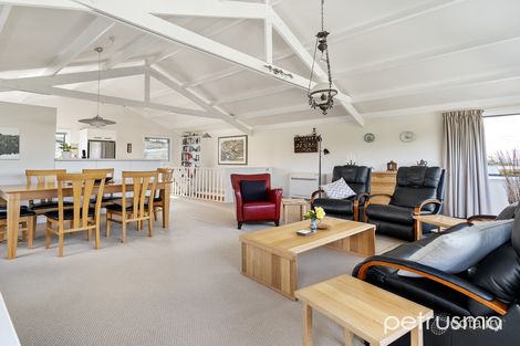 Property photo of 10 Ninda Street Rosny TAS 7018