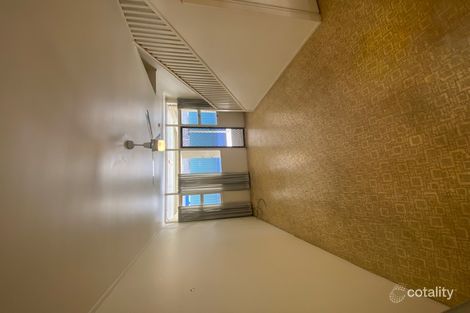 Property photo of 4/248 Marine Parade Labrador QLD 4215