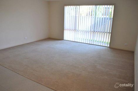 Property photo of 5 Marbella Waters Point Cook VIC 3030
