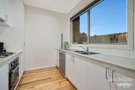 Property photo of 2/68 Glenroy Road Glenroy VIC 3046