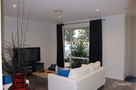 Property photo of 27 Kelvin Grove Werribee VIC 3030