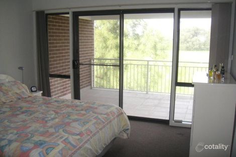 Property photo of 28 Banjo Circuit Bonbeach VIC 3196