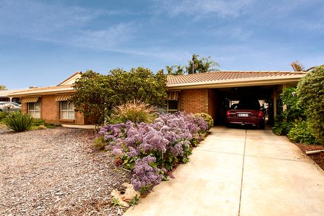 Property photo of 6 Najar Court Berri SA 5343