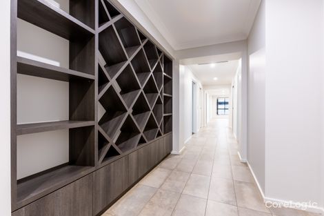 Property photo of 30 Severn Circle Dubbo NSW 2830