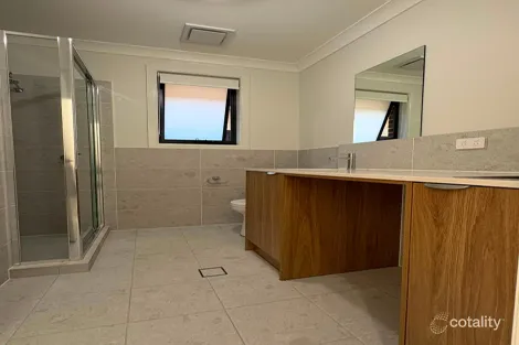 Property photo of 18 Aroona Avenue Austral NSW 2179