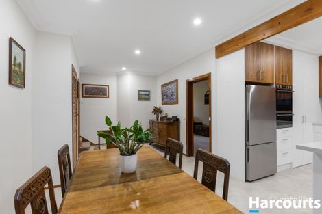 Property photo of 14 Lakeside Boulevard Rowville VIC 3178