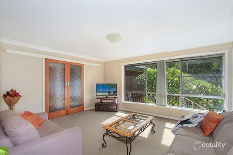 Property photo of 27 Cummins Street Unanderra NSW 2526