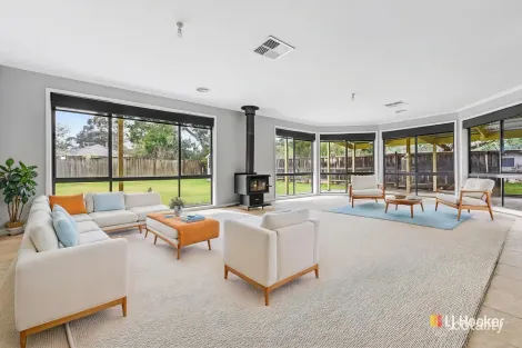 Property photo of 30 Carboni Crescent Lynbrook VIC 3975