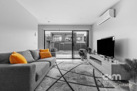 Property photo of 5 Stonewood Circuit Hadfield VIC 3046