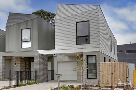 Property photo of 18 Piccolo Circuit Williamstown North VIC 3016