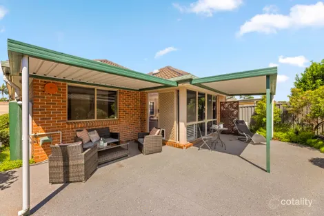 Property photo of 33 Blackthorn Circuit Menai NSW 2234