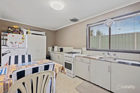 Property photo of 2 Nabilla Crescent Strathdale VIC 3550