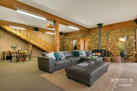 389 Woods Hill Rd, Norton Summit, SA 5136