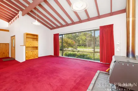 Property photo of 16 Rivermoor Loop Riverton WA 6148