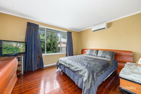 Property photo of 3 Pearl Place Seven Hills NSW 2147