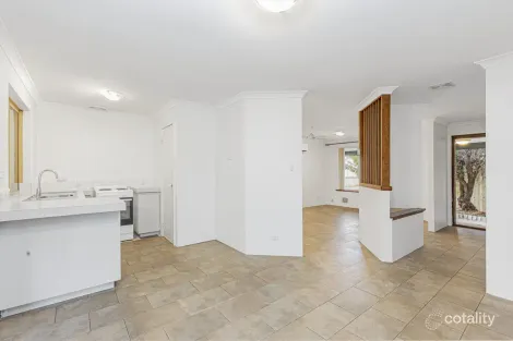 Property photo of 1B Manyarra Turn Joondalup WA 6027