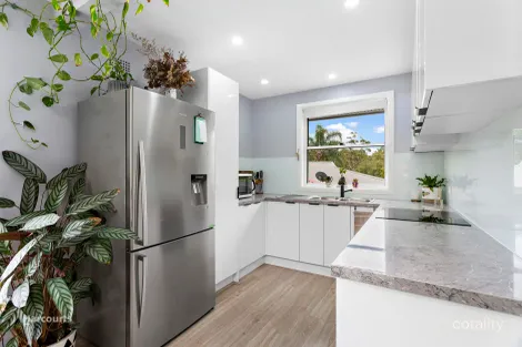 4 Kotara Cres, Unanderra, NSW 2526