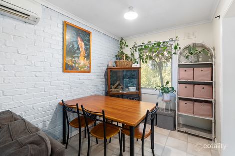 Property photo of 8 Holloway Crescent Mount Gambier SA 5290