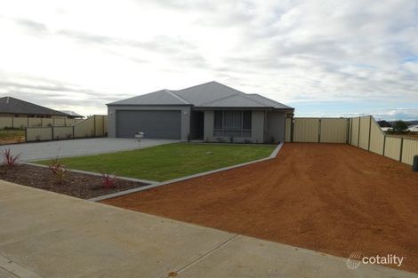 104 Moloney St, Utakarra, WA 6530