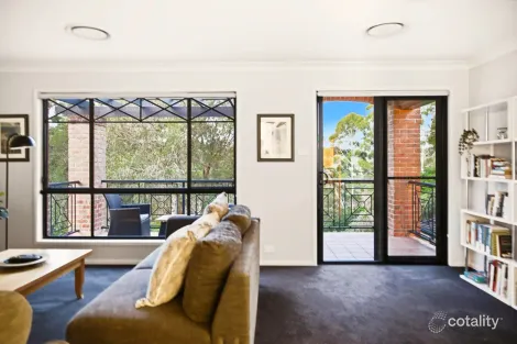 Property photo of 75 Ferguson Street Forestville NSW 2087