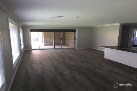 Property photo of 14 Tilston Way Orange NSW 2800