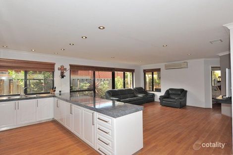 5 Yabaroo Pl, Ascot, WA 6104