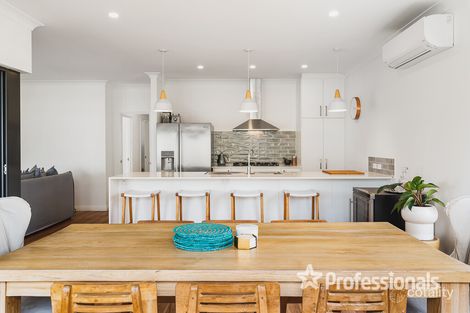 Property photo of 7 Waldorf Road Dunsborough WA 6281