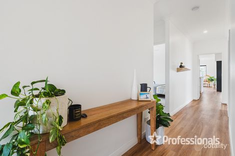 Property photo of 7 Waldorf Road Dunsborough WA 6281