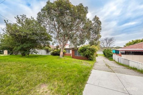 Property photo of 22 Taunton Way Karrinyup WA 6018