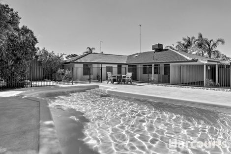 Property photo of 6 Aberdeen Close Halls Head WA 6210