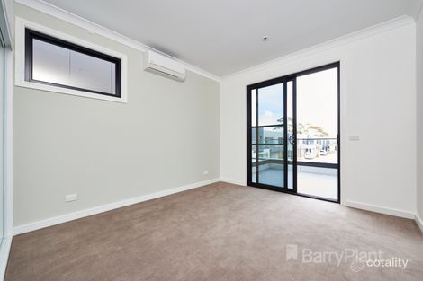 Property photo of 19 Evergreen Boulevard Keysborough VIC 3173