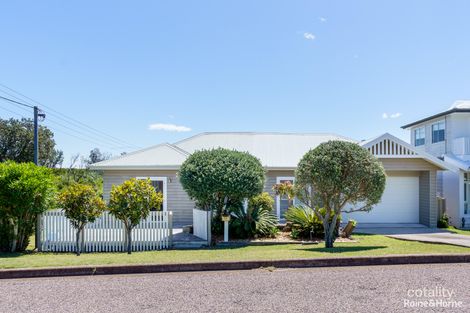Property photo of 71 Hutchinson Street Redhead NSW 2290