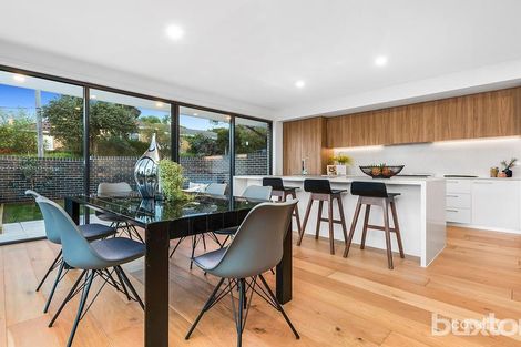 Property photo of 1/292 Highbury Road Mount Waverley VIC 3149